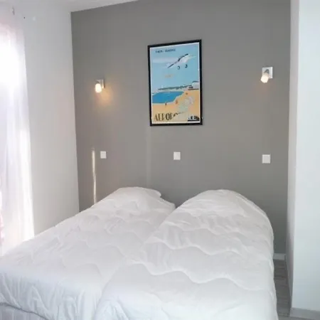 Milady 3 - Biarritz, 3 Bedrooms, 6 Persons * Biarritz
