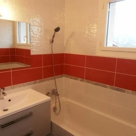 Milady 3 - Biarritz, 3 Bedrooms, 6 Persons *